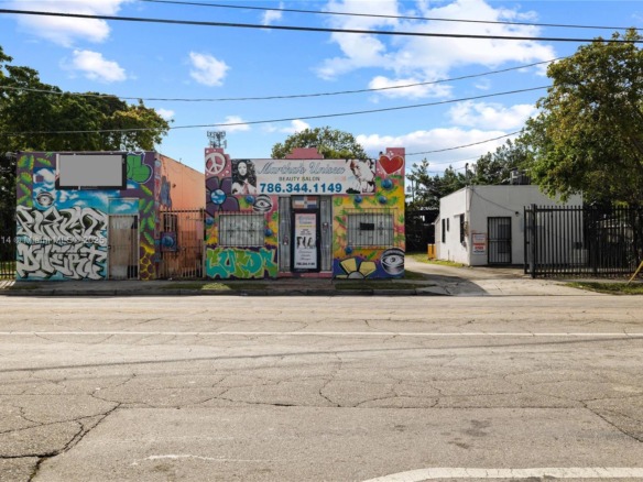 660,662,664 NW 29th St, Miami FL 33127 — #A11766314