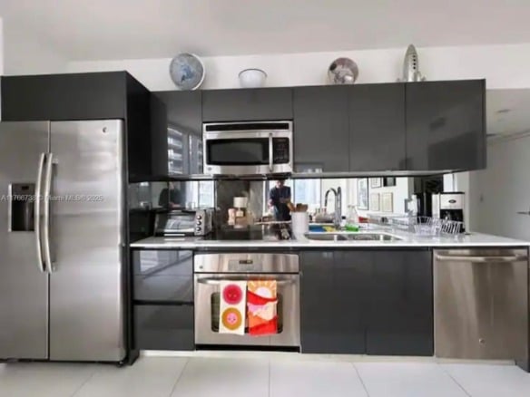 31 SE 6th St # 1601, Miami FL 33131 — #A11766738