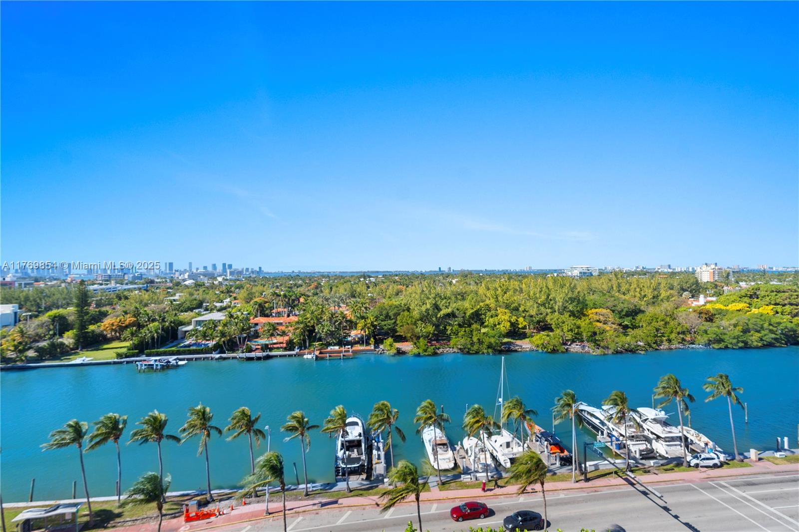 6dd28e9b-4648 4401 Collins Ave # 1017, Miami Beach FL 33140 — #A11769854