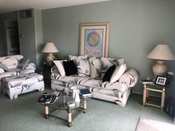 1000 NE 14th Ave # 605, Hallandale Beach FL 33009 — #A11769859