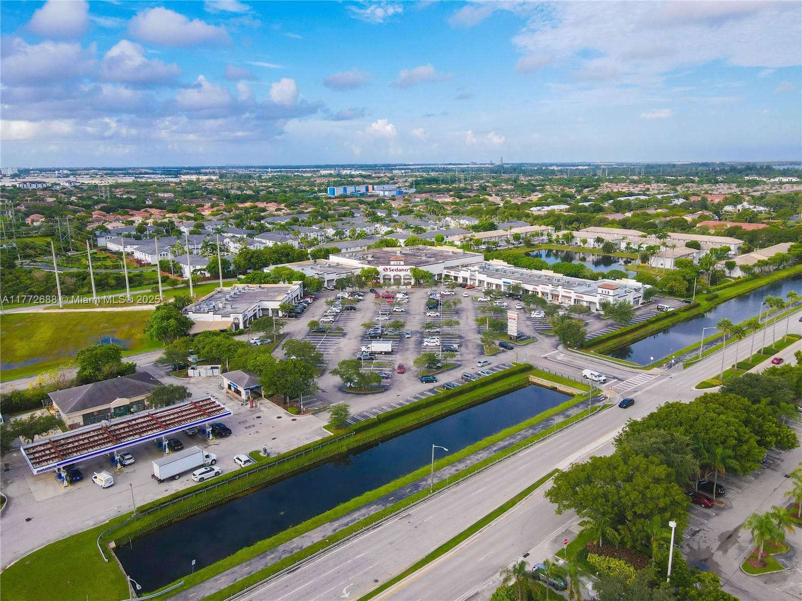 default 10750 NW 58th St, Doral FL 33178 — #A11772688