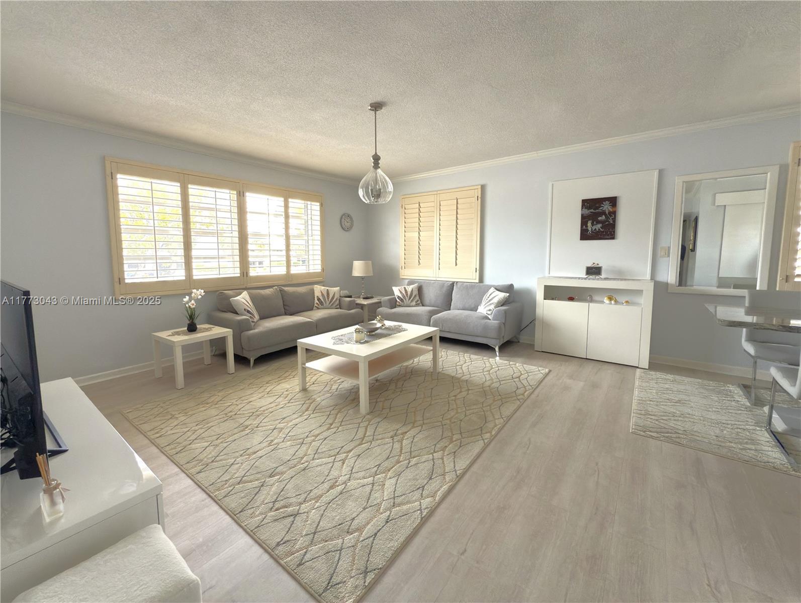 6dd28e9b-4710 2340 NE 9th St # 210, Fort Lauderdale FL 33304 — #A11773043