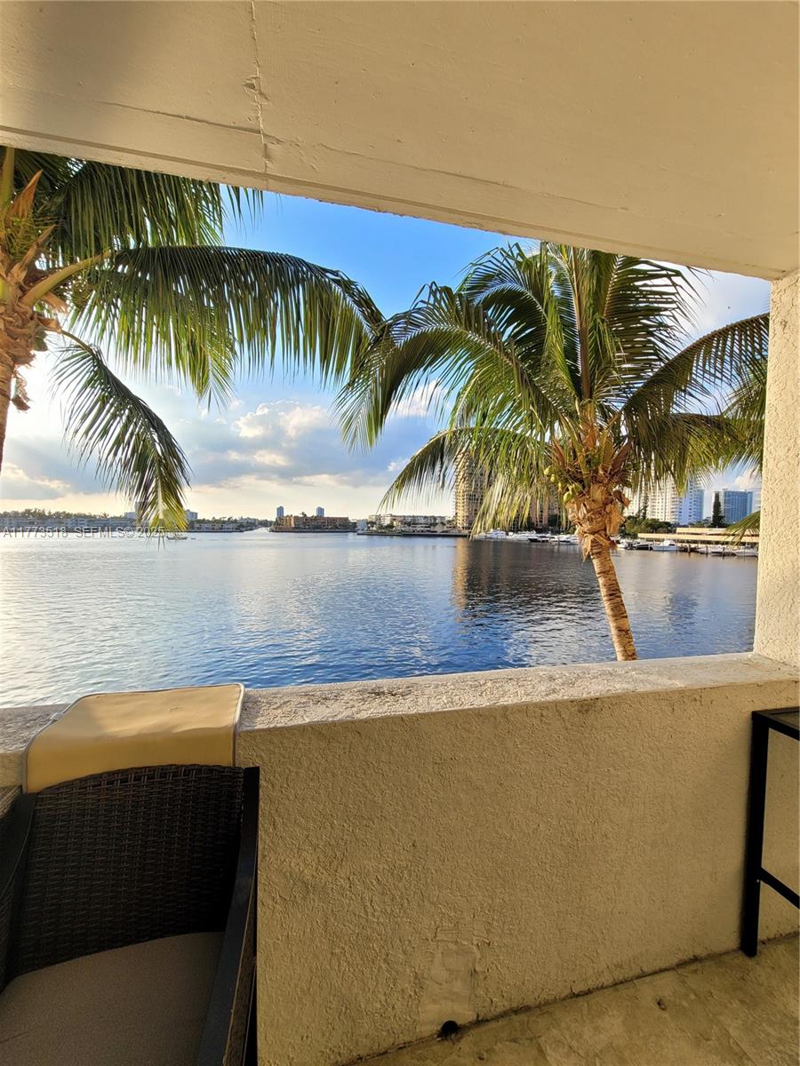 6dd28e9b-4715 17100 N Bay Rd # 1307, Sunny Isles Beach FL 33160 — #A11773518
