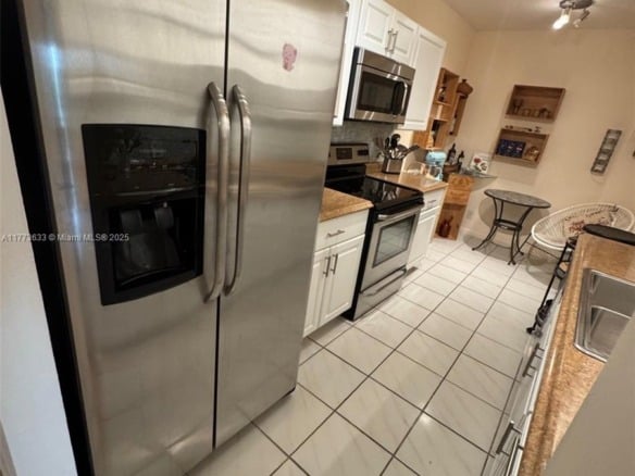 4330 Hillcrest Dr # 304, Hollywood FL 33021 — #A11773633