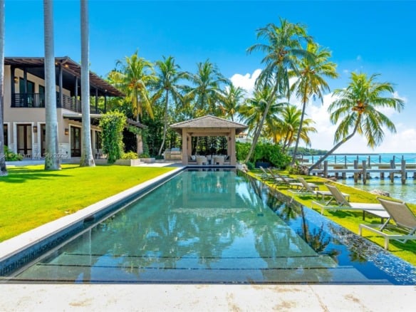 9 Harbor Pt, Key Biscayne FL 33149 — #A11774784