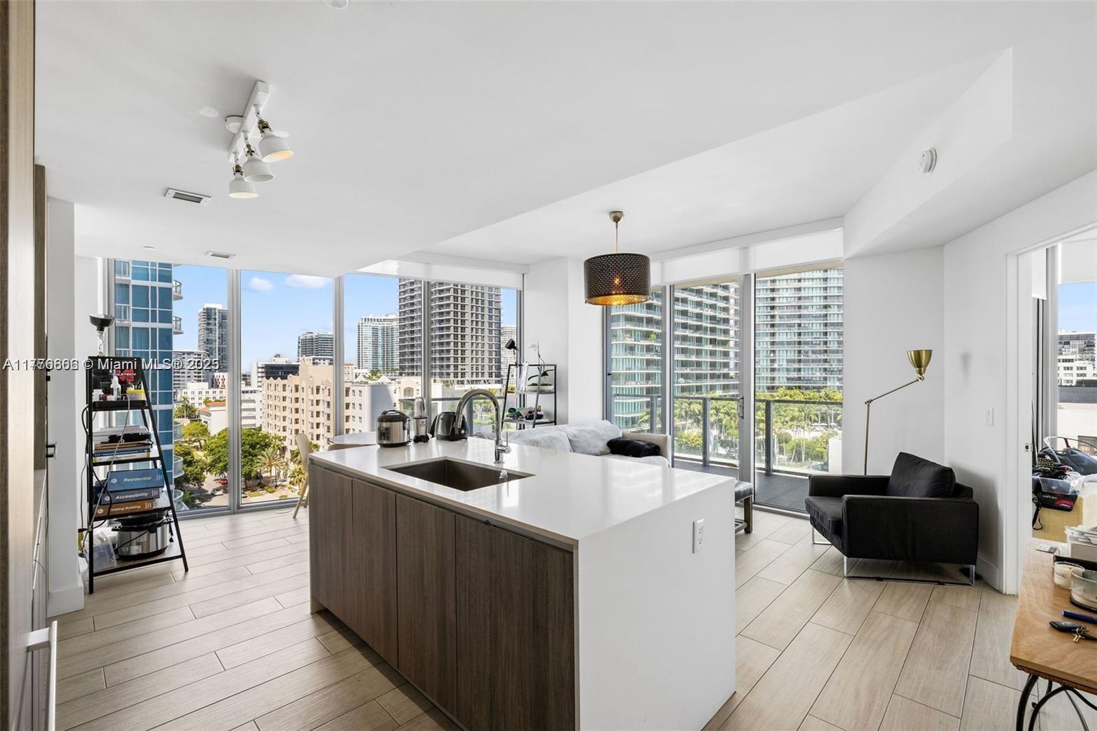 6dd28e9b-4765 2900 NE 7th Ave # 901, Miami FL 33137 — #A11776666