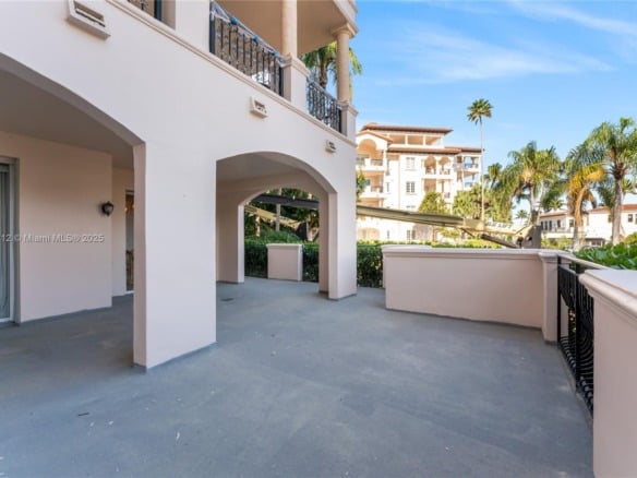 19112 Fisher Island Dr # 19112, Miami Beach FL 33109 — #A11779212