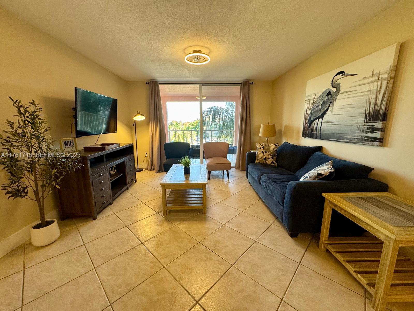 6dd28e9b-4844 19501 E Country Club Dr # 9503, Aventura FL 33180 — #A11781713