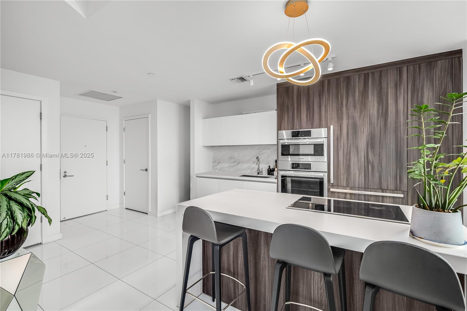 6dd28e9b-4846 851 NE 1st Ave # 1102, Miami FL 33132 — #A11781986