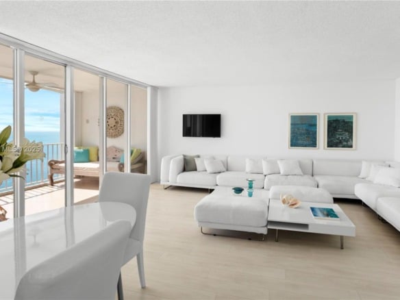 881 Ocean Dr # 24C, Key Biscayne FL 33149 — #A11782505