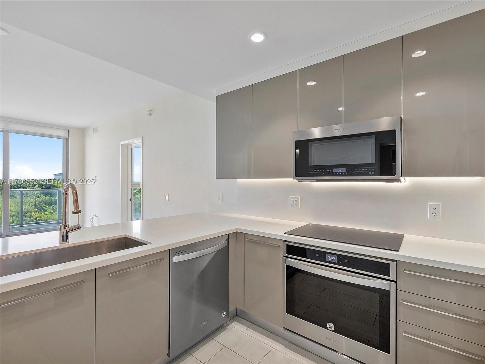 6dd28e9b-4923 2000 Metropica Way # 502, Sunrise FL 33323 — #A11786552