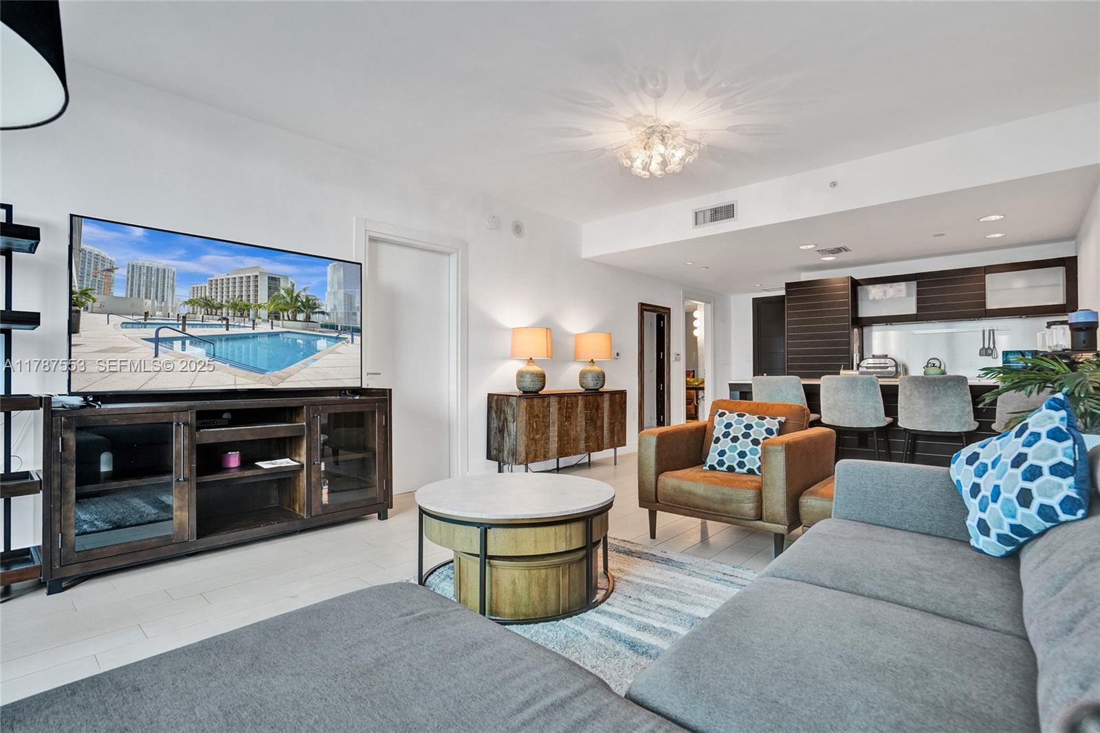 6dd28e9b-4937 200 Biscayne Boulevard Way # 3211, Miami FL 33131 — #A11787553