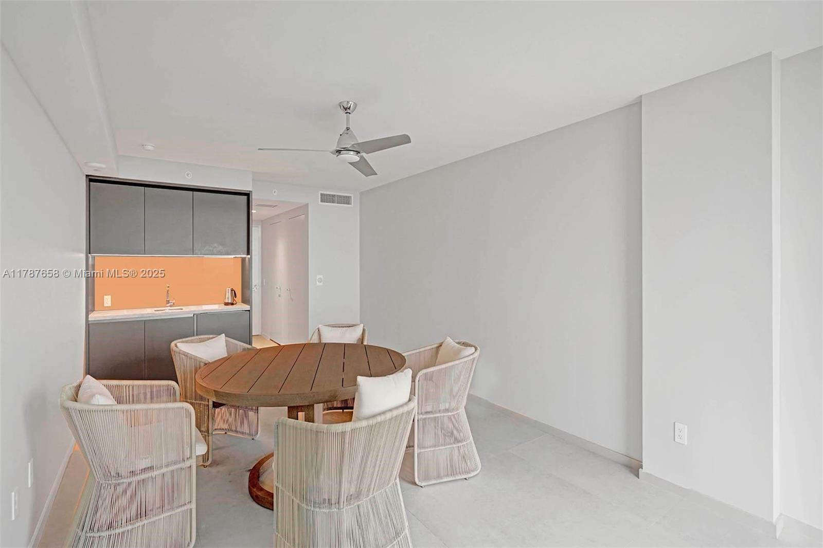 18975 Collins Ave # 8, Sunny Isles Beach FL 33160 — #A11787658