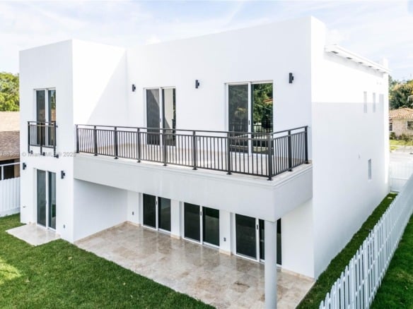 910 SW 24th Rd, Miami FL 33129 — #A11788963
