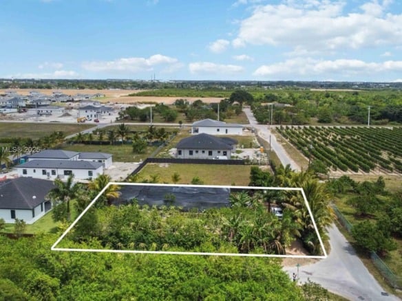 19785 SW 326th St, Homestead FL 33030 — #A11789196