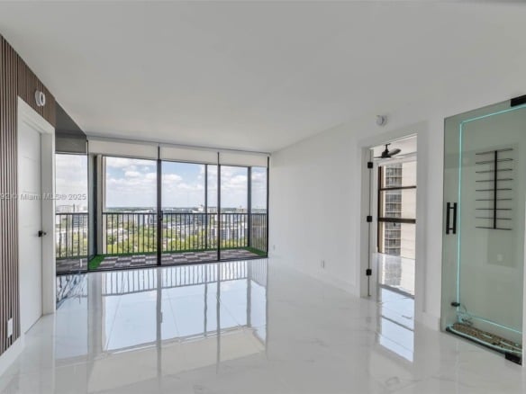 20335 W Country Club Dr # 1902, Aventura FL 33180 — #A11789992