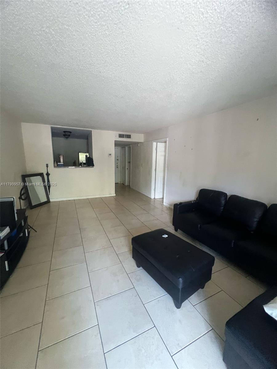 6dd28e9b-4994 482 NW 165th St Rd # A203, Miami FL 33169 — #A11790957
