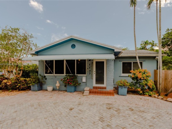2533 Fillmore St, Hollywood FL 33020 — #A11431244
