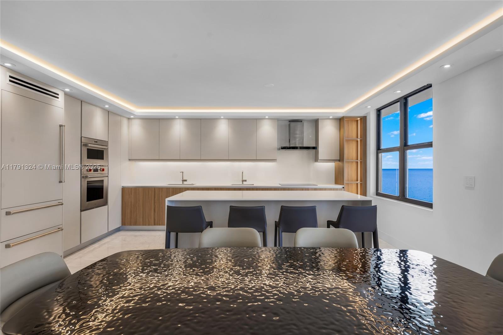 6dd28e9b-5002 9801 Collins Ave # 17R, Bal Harbour FL 33154 — #A11791324