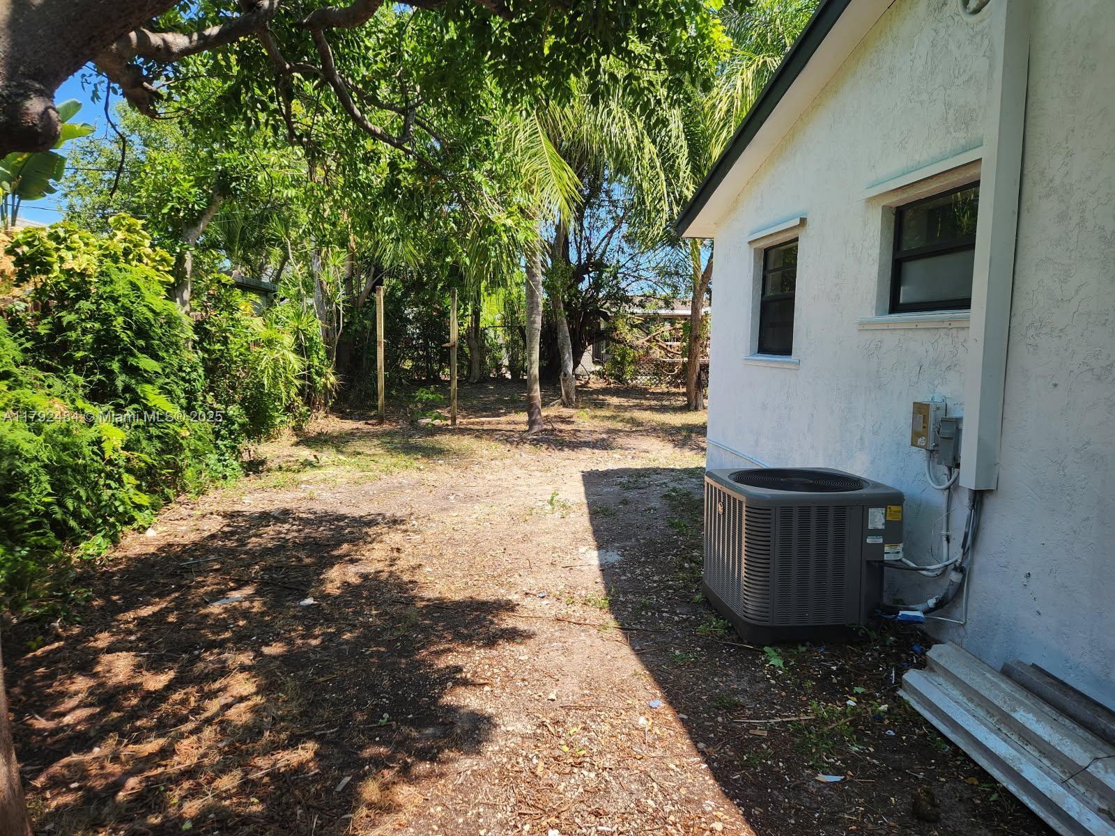 9340 Martinique Dr, Cutler Bay FL 33189 — #A11792484