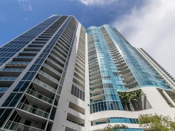 333 Las Olas Way # 2401, Fort Lauderdale FL 33301 — #A11793722