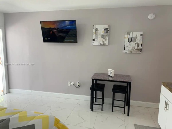 1762 NW 15th St # 4, Miami FL 33125 — #A11819283