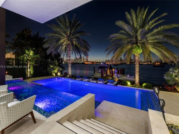 441 N Hibiscus Dr, Miami Beach FL 33139 — #A11795876