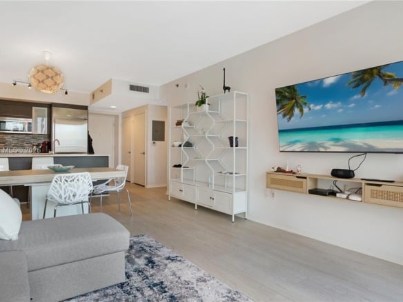 55 SE 6th St # 1804, Miami FL 33131 — #A11796233