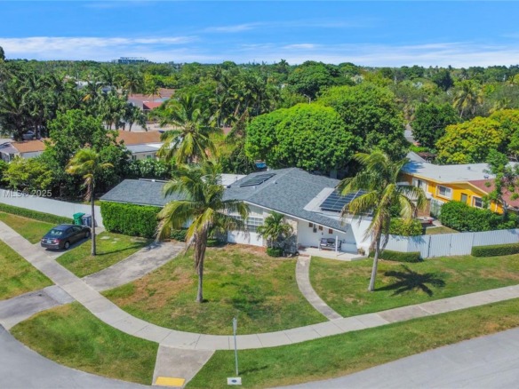 9755 SW 161st St, Miami FL 33157 — #A11847156