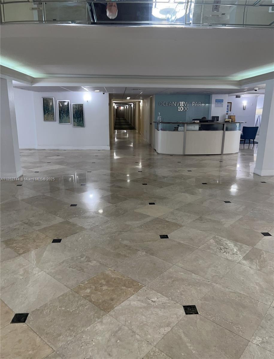6dd28e9b-515 1000 Parkview Dr # 523, Hallandale Beach FL 33009 — #A11852744