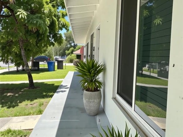 16204 NE 18th Ct, North Miami Beach FL 33162 — #A11799039