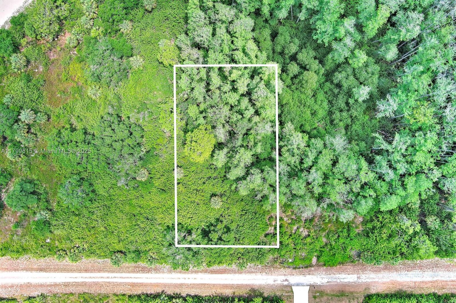 520 Woodman Dr, Lehigh Acres FL 33972 — #A11799815