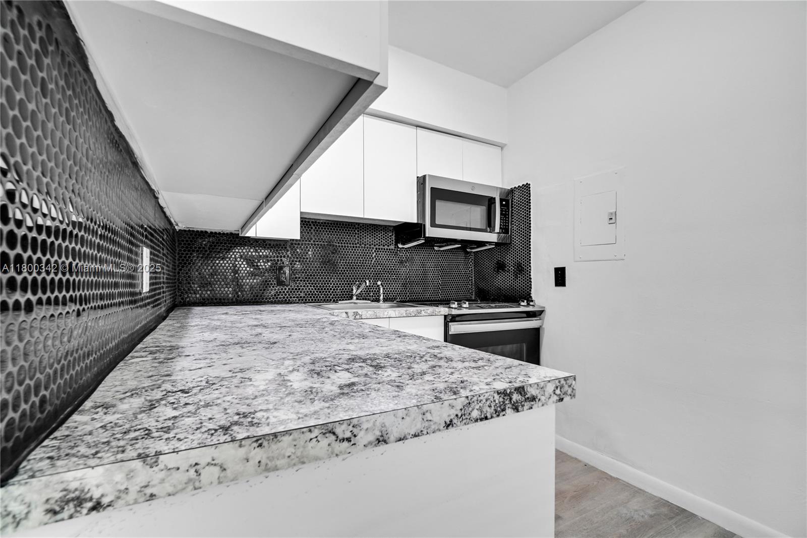 6dd28e9b-5181 46 NW 62nd St # 4, Miami FL 33150 — #A11800342