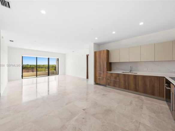 701 Valencia Ave # 404, Coral Gables FL 33134 — #A11801538