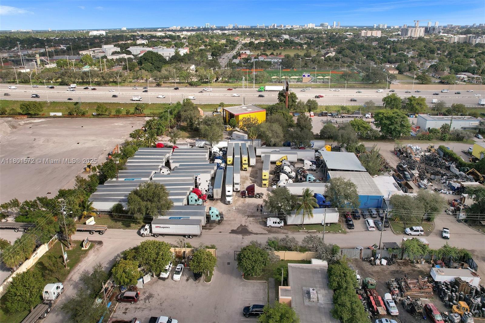 default 850 NW 12th Ter, Pompano Beach FL 33069 — #A11801572