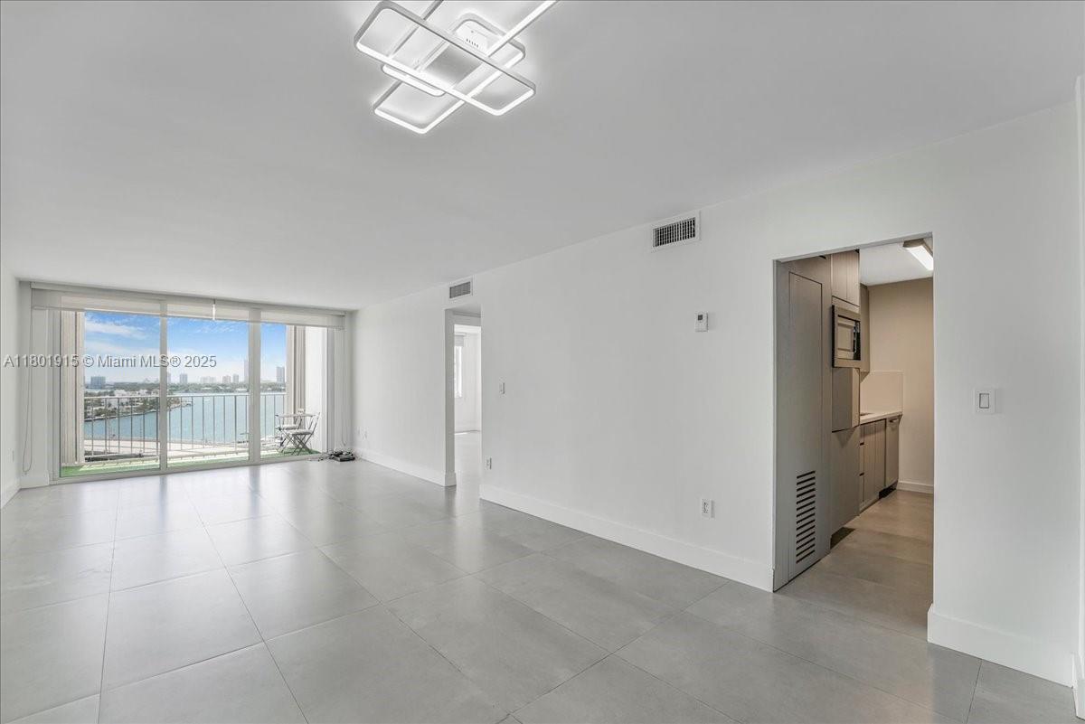 6dd28e9b-5213 1865 79th St # 12G, North Bay Village FL 33141 — #A11801915