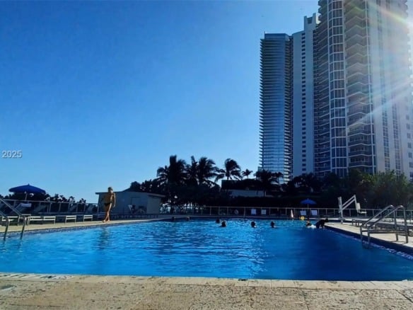 19201 Collins Ave # 1105, Sunny Isles Beach FL 33160 — #A11802326