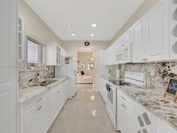 1130 NE 41st Ave, Homestead FL 33033 — #A11802915