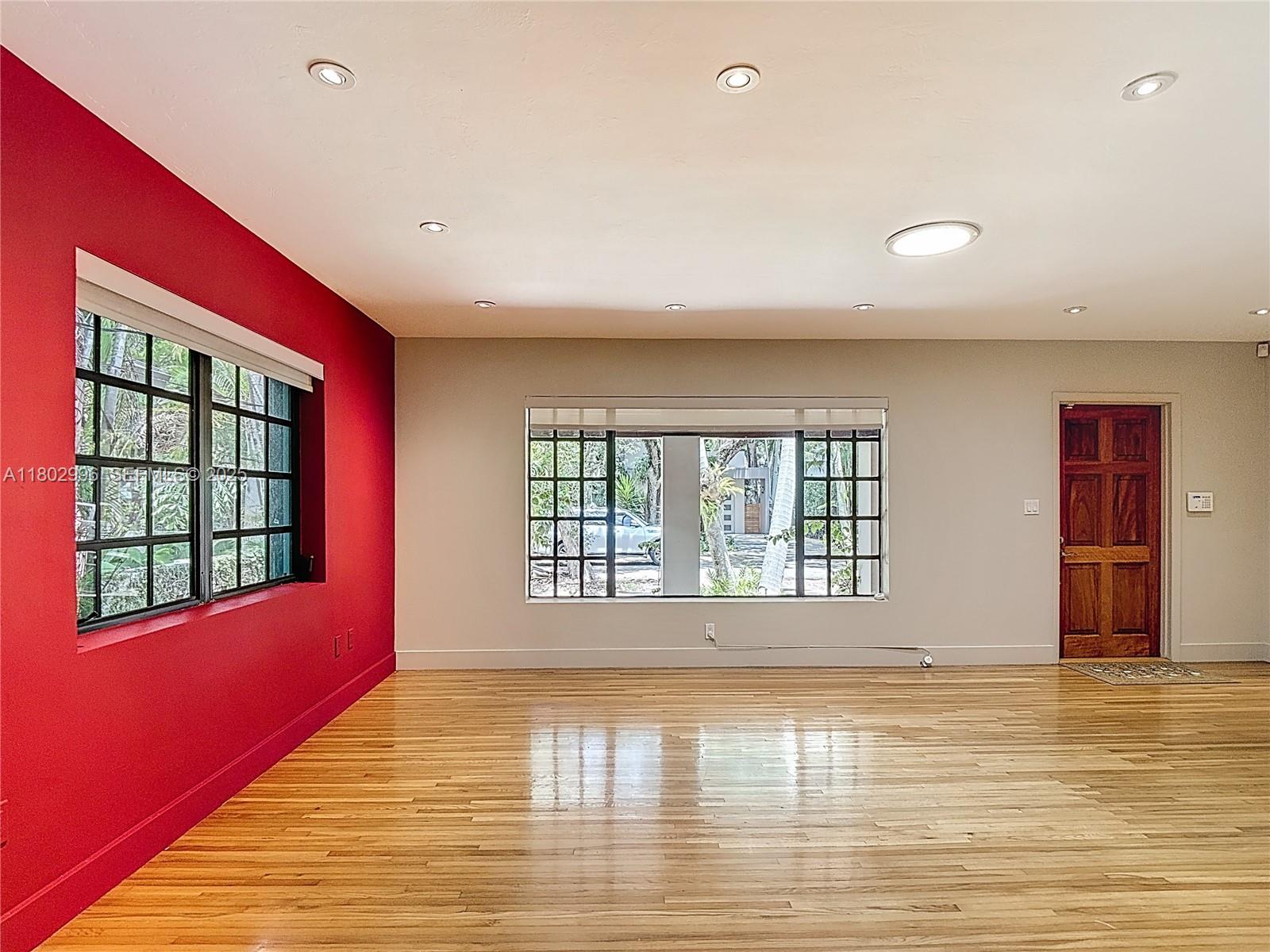 6dd28e9b-5237 2810 Crystal Ct, Miami FL 33133 — #A11802996
