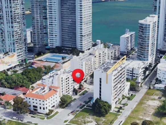 437 NE 30th St, Miami FL 33137 — #A11803248