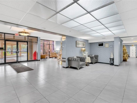 1400 Saint Charles Pl # L4, Pembroke Pines FL 33026 — #A11803734