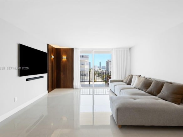1501 S Ocean Dr # 1005, Hollywood FL 33019 — #A11804235