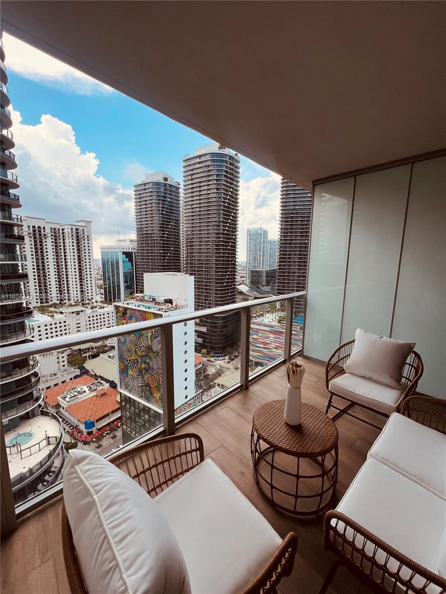 6dd28e9b-5274 1010 Brickell Ave # 2710, Miami FL 33131 — #A11804729