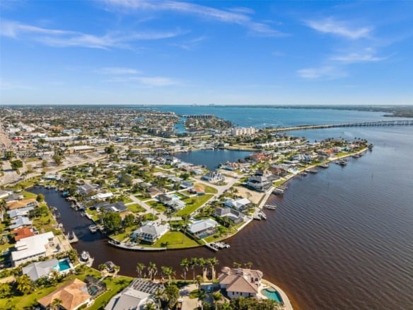 1600 Edith Esplanade, Cape Coral FL 33904 — #A11805802