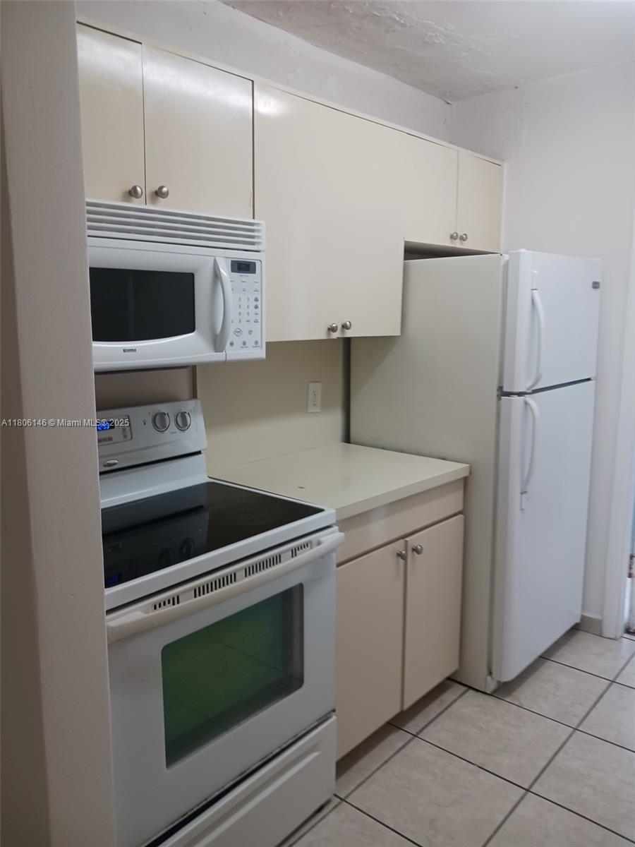 2700 NE 135th St # 30, North Miami FL 33181 — #A11806146