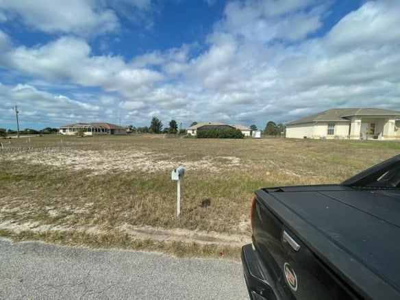 1608 NW 8th PL, Cape Coral FL 33993 — #A11807290