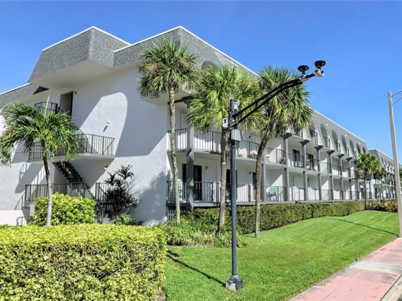 4013 N Ocean Drive # 102, Lauderdale By The Sea FL 33308 — #A11807533
