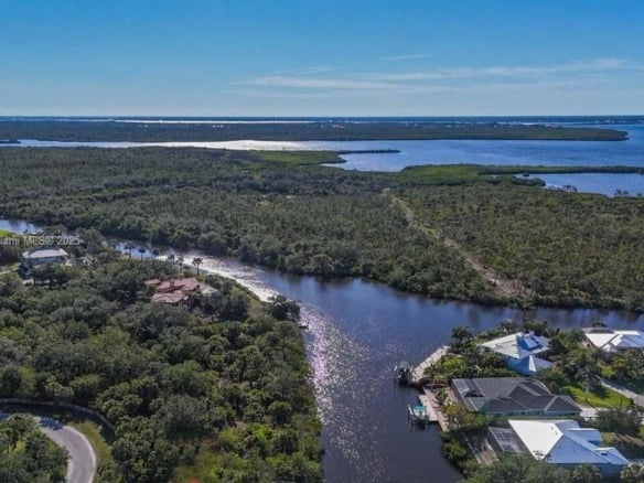 3081 Guilford St, Port Charlotte FL 33948 — #A11807664