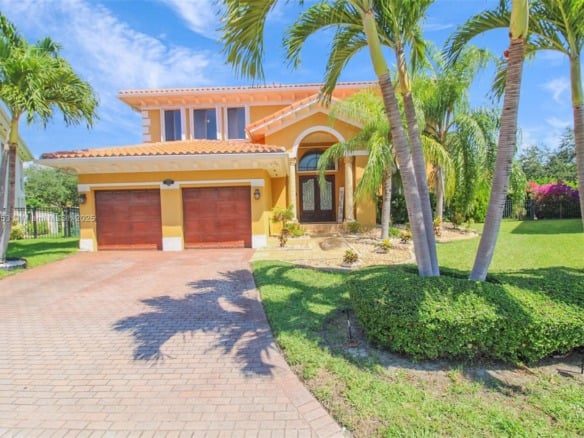 7753 SW 193rd St, Cutler Bay FL 33157 — #A11809953
