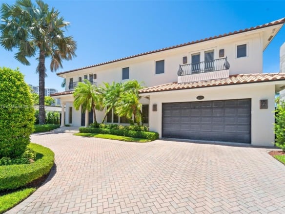 275 189th Ter, Sunny Isles Beach FL 33160 — #A11810416